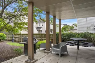 600 Douglas St NW, Grand Rapids, MI 49504 - Photo 21