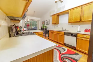 40049 Rolling Green Ct, Canton, MI 48188 - Photo 13