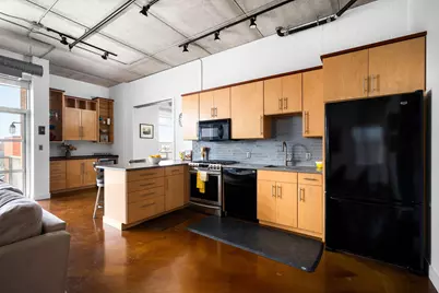 322 E Liberty Street #16 & 17, Ann Arbor, MI 48104 - Photo 9