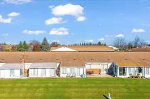 25204 Franklin Terrace Terrace, South Lyon, MI 48178 - Photo 19