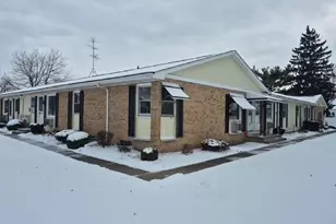 647 Blue Ash Dr SE, Kentwood, MI 49548 - Photo 1