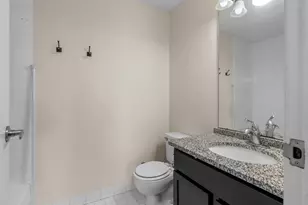 250 E Harbortown Dr, Detroit, MI 48207 - Photo 13