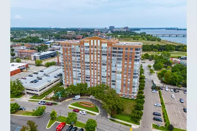 250 E Harbortown Drive #103, Detroit, MI 48207 - Photo 25