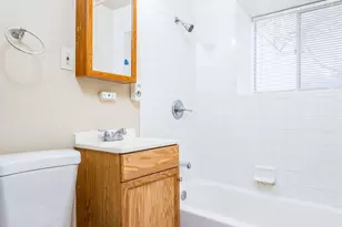 32008 Cheboygan Ct, Westland, MI 48186 - Photo 17