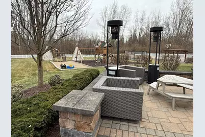 49650 Warren Road, Canton, MI 48187 - Photo 9