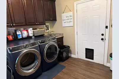 49650 Warren Road, Canton, MI 48187 - Photo 15