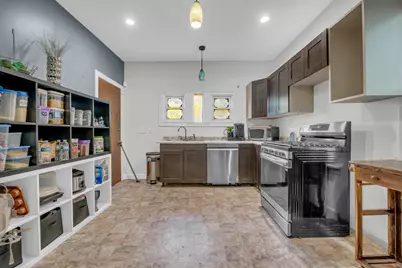 2270 Parker Street, Detroit, MI 48214 - Photo 11