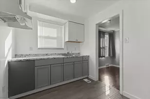 10830 Nottingham Rd, Detroit, MI 48224 - Photo 15