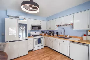 102 Pillsbury Ave, Coldwater, MI 49036 - Photo 5