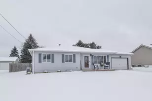 102 Pillsbury Ave, Coldwater, MI 49036 - Photo 33