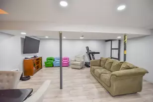 102 Pillsbury Ave, Coldwater, MI 49036 - Photo 23