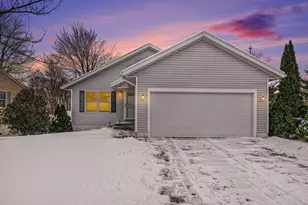 205 McConnell Ave, Muskegon, MI 49445 - Photo 1