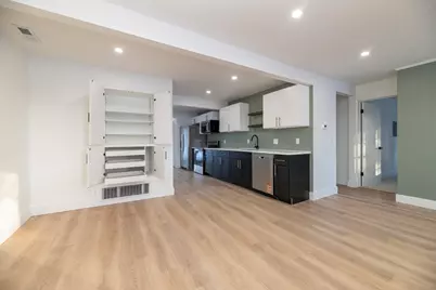 7600 N Riverview Drive, Kalamazoo, MI 49004 - Photo 3