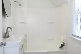 1219 Upland Dr, Kalamazoo, MI 49048 - Photo 11