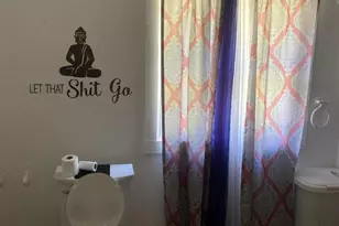 1097 Pearl St, Benton Harbor, MI 49022 - Photo 9