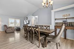 2695 Hickory Nut Ln, Kalamazoo, MI 49004 - Photo 7