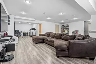 2695 Hickory Nut Ln, Kalamazoo, MI 49004 - Photo 29