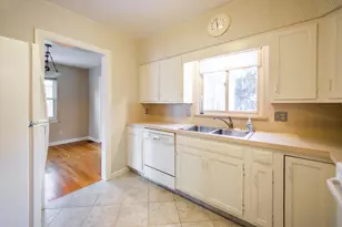 2117 Academy Dr NE, Grand Rapids, MI 49503 - Photo 21