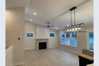 1040 N Washington Street SE, Lowell, MI 49331 - Photo 3