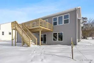 1040 N Washington Street SE, Lowell, MI 49331 - Photo 21