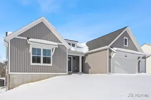 1040 N Washington Street SE, Lowell, MI 49331 - Photo 3