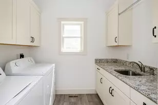 11087 Lk Shr Dr, Berrien Springs, MI 49103 - Photo 29
