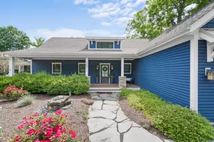 11087 Lk Shr Dr, Berrien Springs, MI 49103 - Photo 3