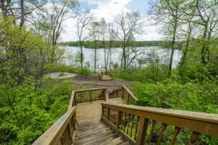 11087 Lk Shr Dr, Berrien Springs, MI 49103 - Photo 9