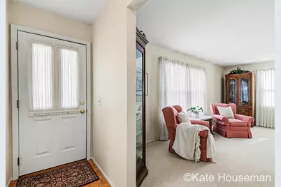 1921 Camille Drive SE, Grand Rapids, MI 49546 - Photo 7