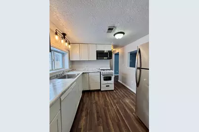 520 W 1st Street, Charlotte, MI 48813 - Photo 11