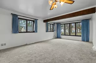 646 Marie Ave, Battle Creek, MI 49037 - Photo 5