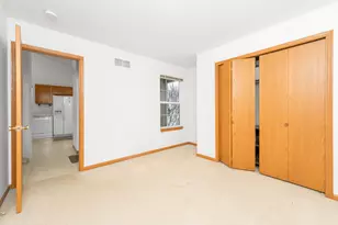 6105 Fairgrove St, Kalamazoo, MI 49009 - Photo 23