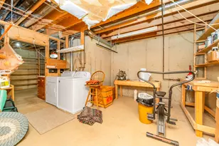 6105 Fairgrove St, Kalamazoo, MI 49009 - Photo 19