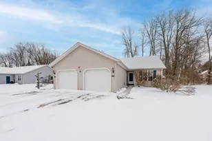 6105 Fairgrove St, Kalamazoo, MI 49009 - Photo 41
