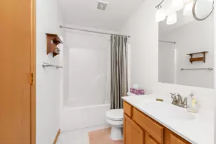 6105 Fairgrove St, Kalamazoo, MI 49009 - Photo 25