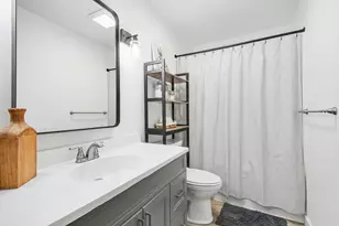 671 E 13th St, Holland, MI 49423 - Photo 15