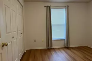 1755 Weatherstone Dr, Ann Arbor, MI 48108 - Photo 11