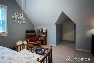 2450 Oakwood Ave NE, Grand Rapids, MI 49505 - Photo 33