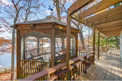 90888 Bluff Drive, Marcellus, MI 49067 - Photo 15