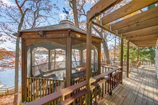 90888 Bluff Dr, Marcellus, MI 49067 - Photo 15