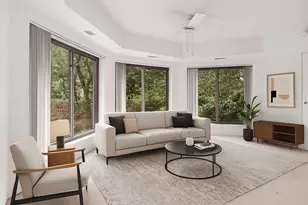 2115 Nature Cove Ct, Ann Arbor, MI 48104 - Photo 3