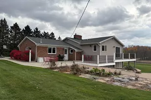 9277 Ivanrest Ave SW, Byron Center, MI 49315 - Photo 23