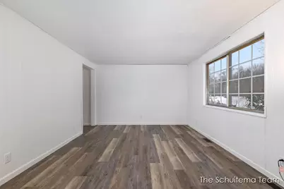 5668-5670 142nd Avenue, Holland, MI 49423 - Photo 3