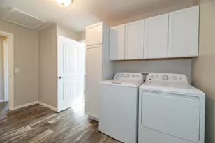 135 Jeremy St, Constantine, MI 49042 - Photo 29