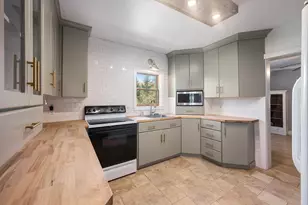 11641 E G Ave, Galesburg, MI 49053 - Photo 3