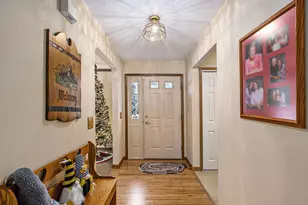 9131 N 42nd St, Hickory Corners, MI 49060 - Photo 3