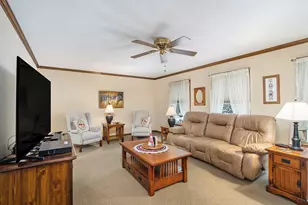 9131 N 42nd St, Hickory Corners, MI 49060 - Photo 7