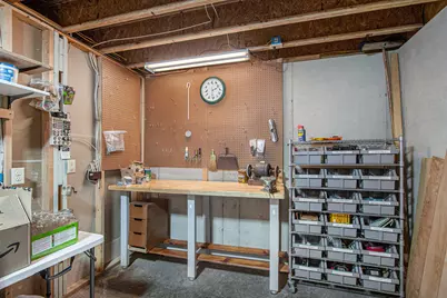 9131 N 42nd Street, Hickory Corners, MI 49060 - Photo 25