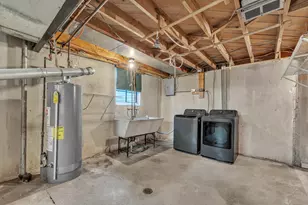 35940 Parkdale St, Livonia, MI 48150 - Photo 29