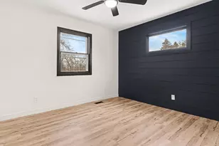 1722 Maunta Ln, Jackson, MI 49201 - Photo 11